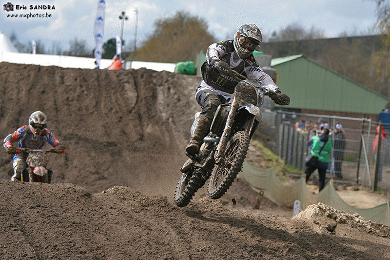 MX1