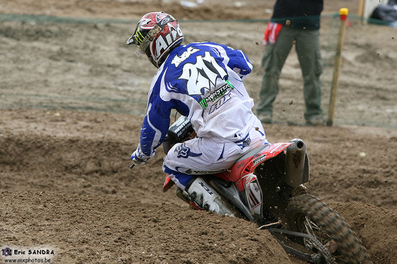 MX1 Billy MACKENZIE