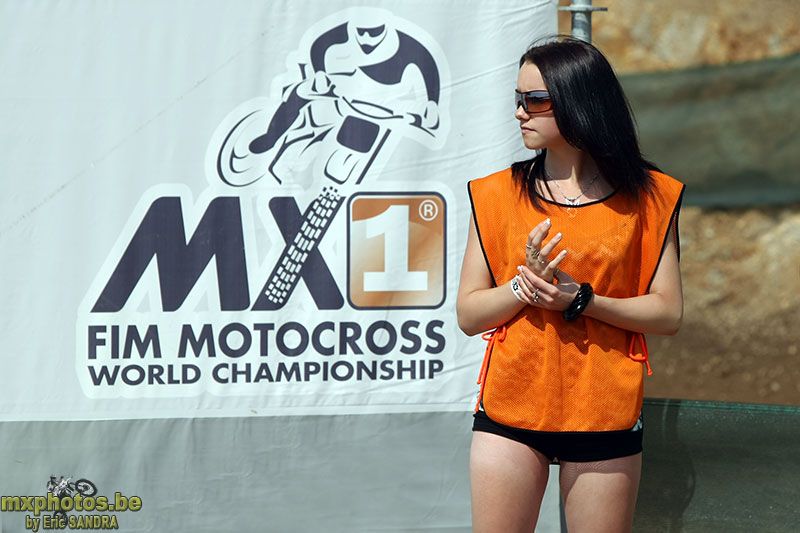 MX1 Girl