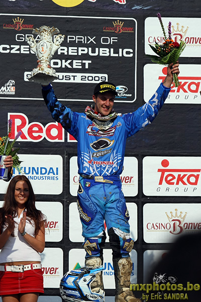 MX1 Clement DESALLE Podium