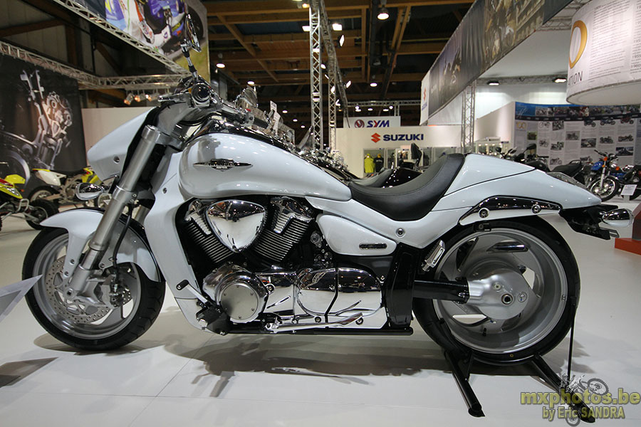 Suzuki VZR1800Z K9