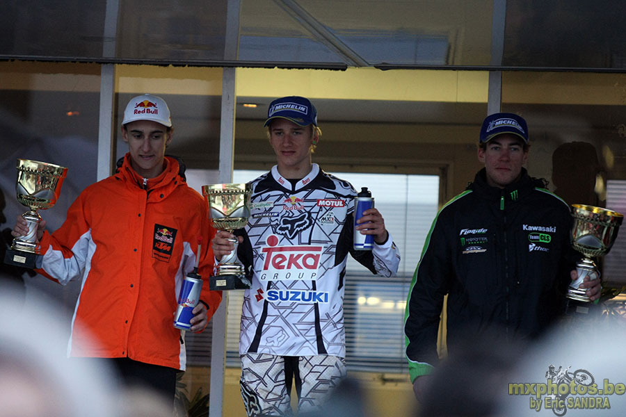 Podium MX2