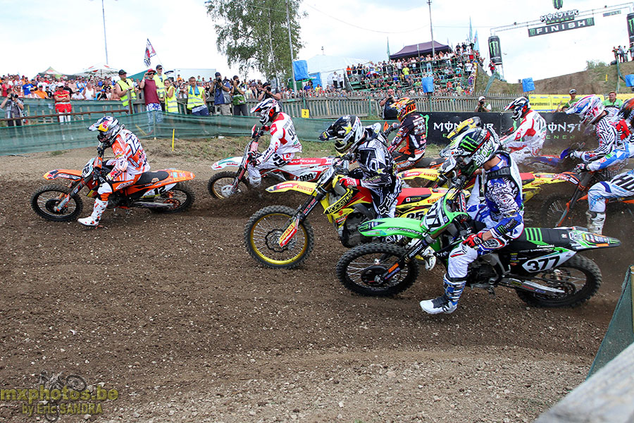  Start MX1 Race 2 