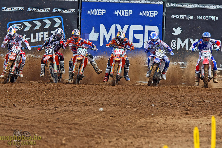  Start MX2 Race 2 