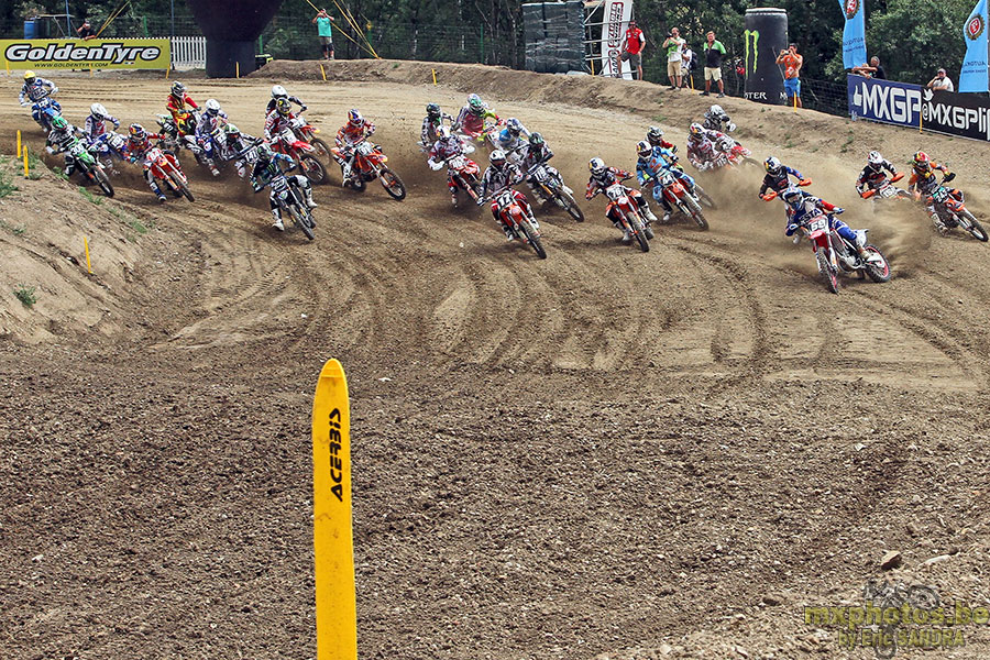  Start MX2 Race 2 