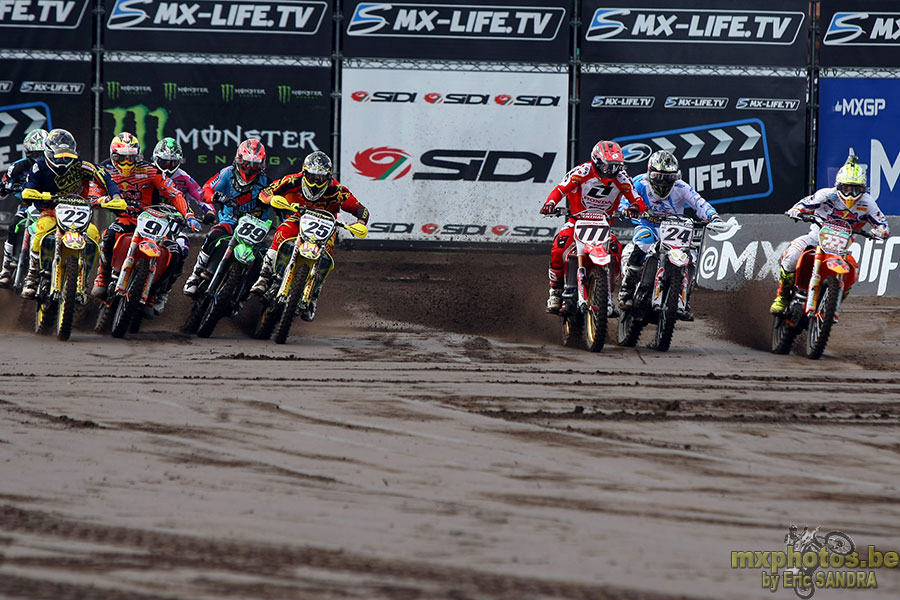  Start MX1 Race 1 