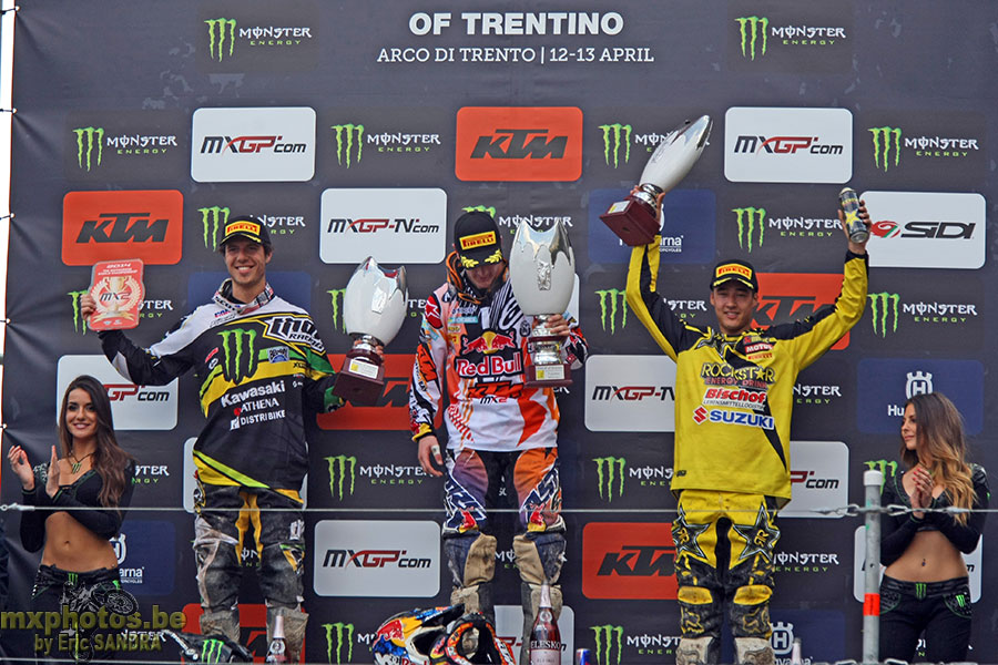  Podium MX2 