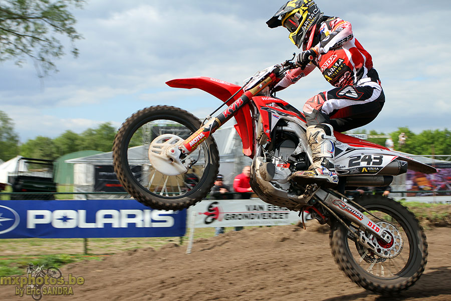  Tim GAJSER 