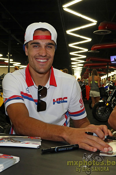  Chaparal signing session Gautier PAULIN 