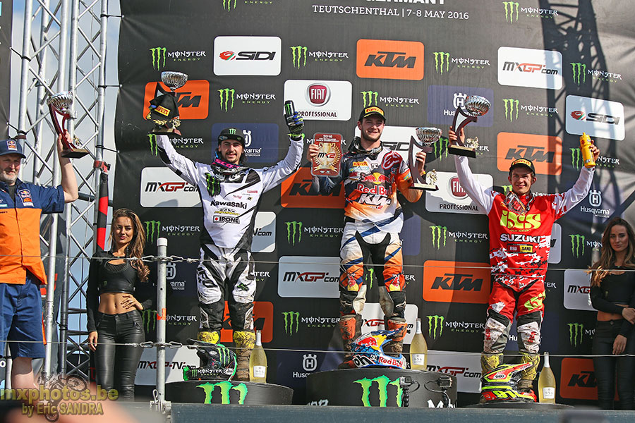  Podium MX2 