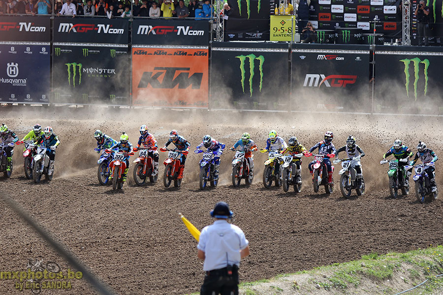  Start MXGP Race1 