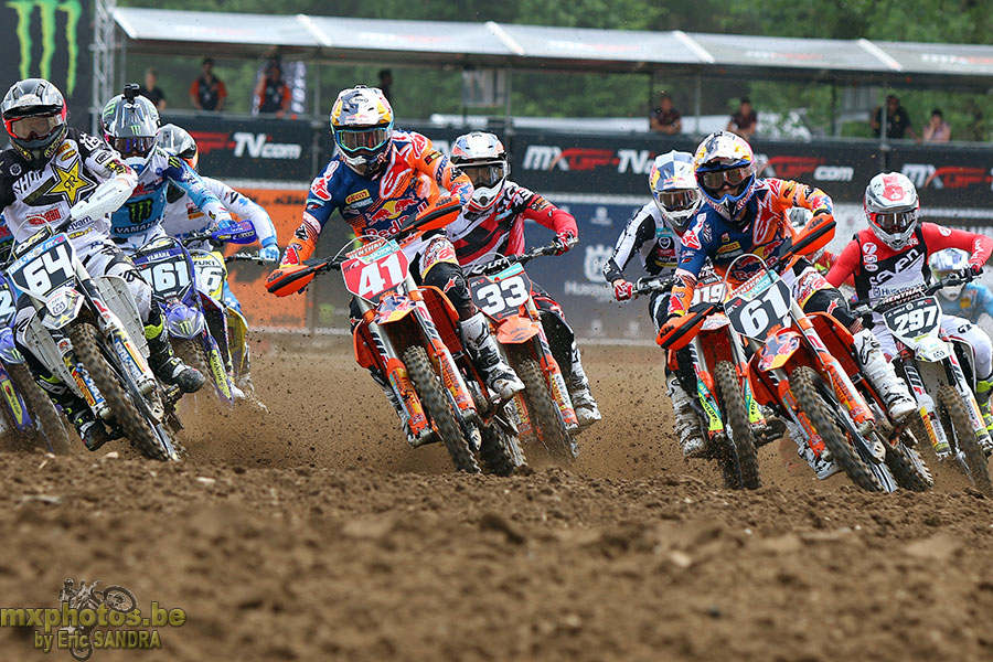  Start MX2 Qualifying 