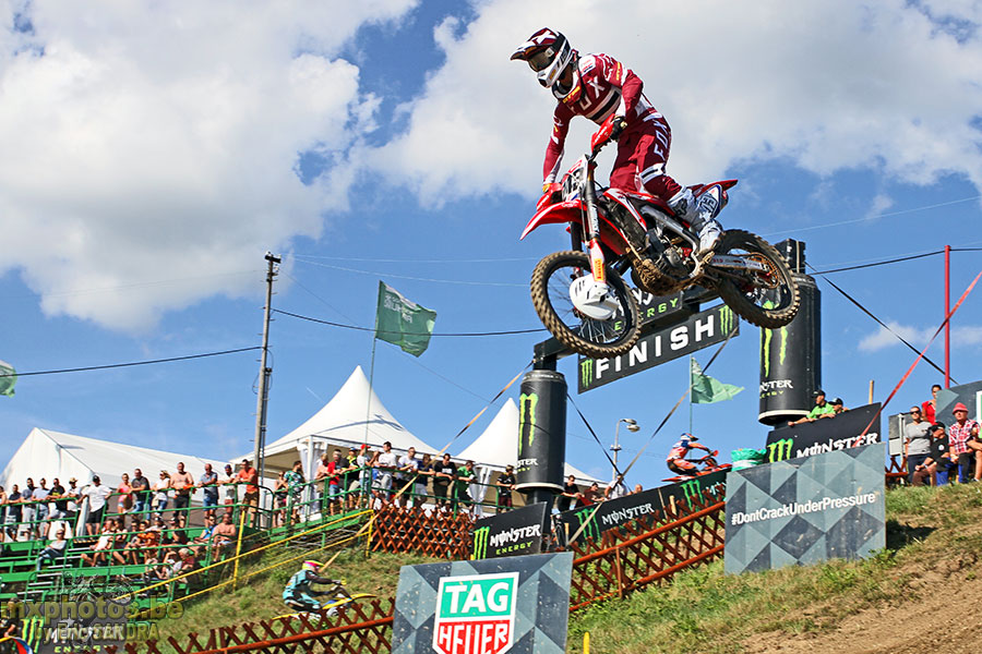 23/07/2017 Loket :  Tim GAJSER 