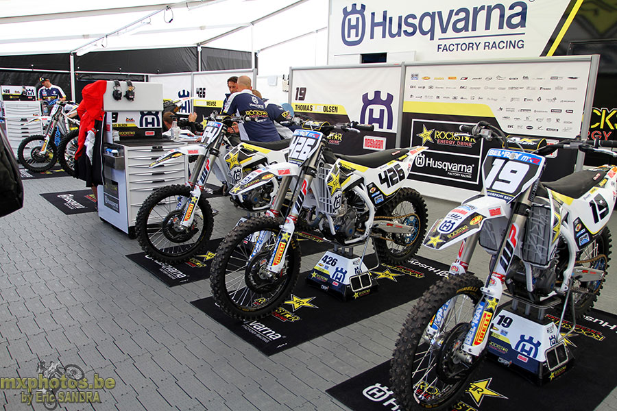  HUSQVARNA 