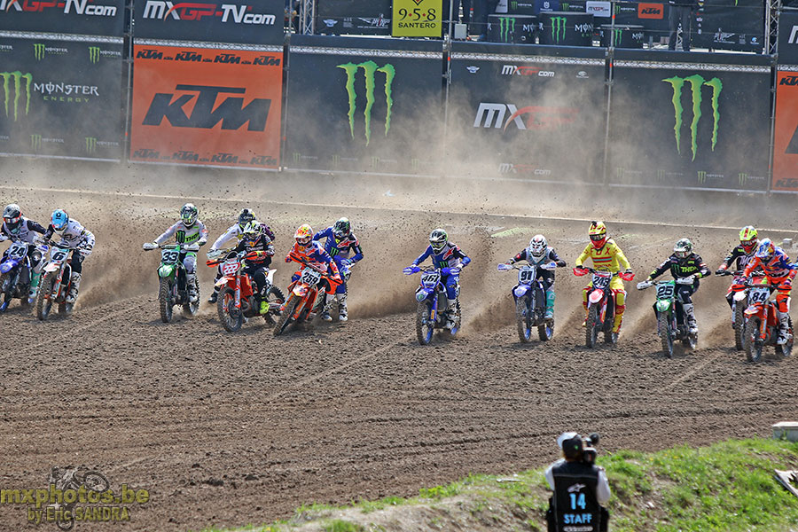  Start MXGP Race1 