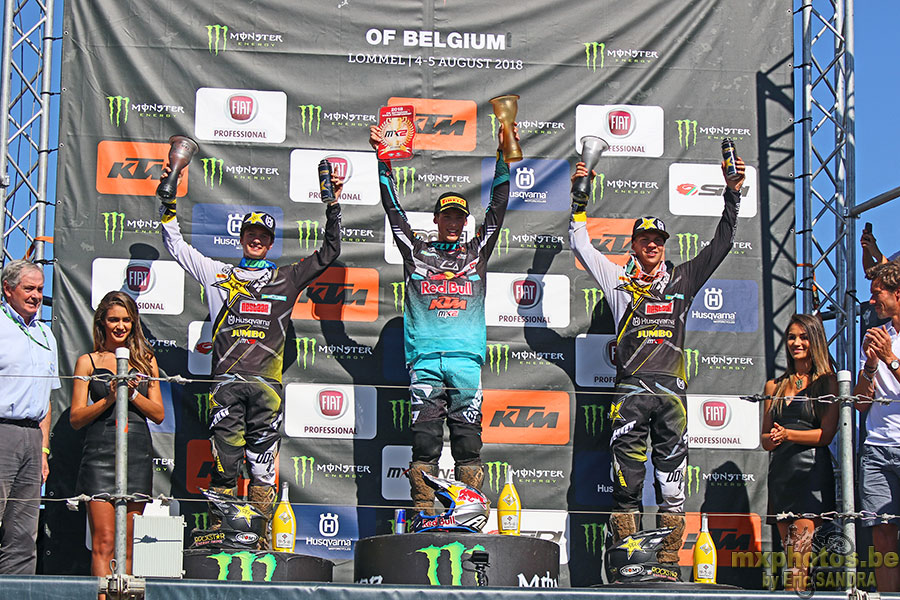  Podium MX2 