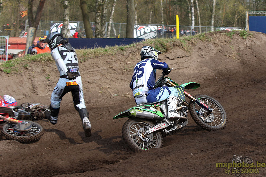  Clement DESALLE 