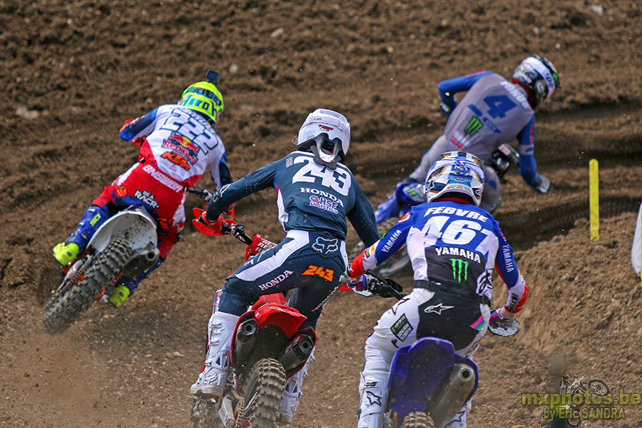  Tim GAJSER 