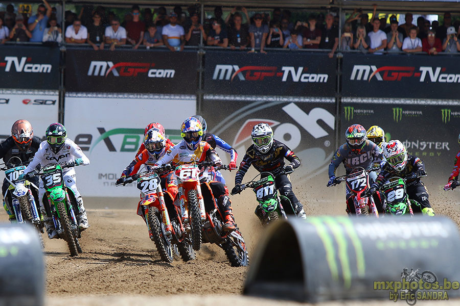  Start MX2 Race1 