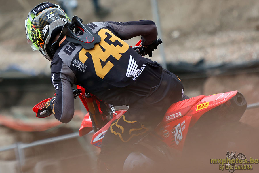  Tim GAJSER 