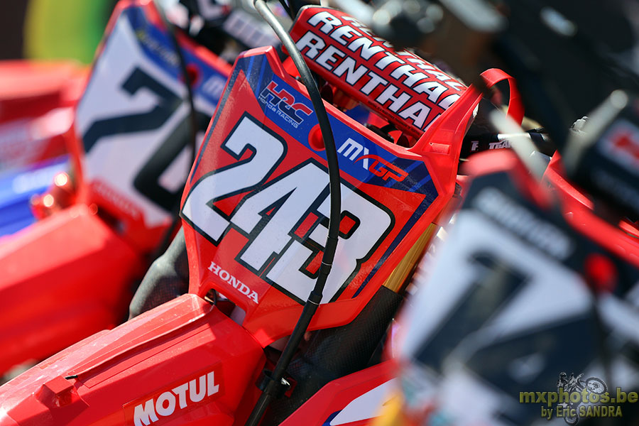  Tim GAJSER 