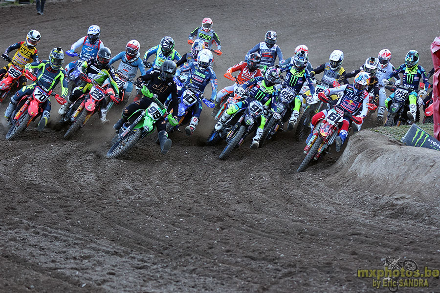  Start MXGP Race2 